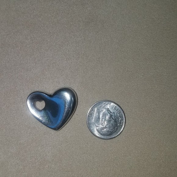 Links of London HEART pendant - Picture 2 of 6